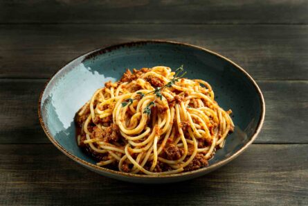 СПАГЕТТИ «АЛЛА БОЛОНЬЕЗЕ»